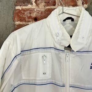 VTG Men's White Upstream Racing Division Jacket Size M 21x27